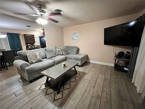 5th image of 6049 Orms Dr