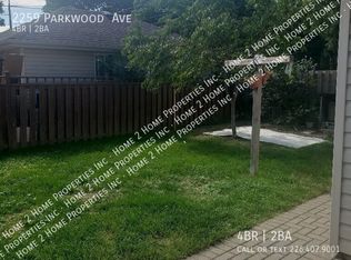 2259 Parkwood Ave, Windsor, ON N8W2K1