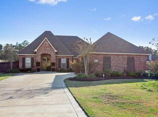 2749 Newberry Station Dr, Lake charles, LA 70611