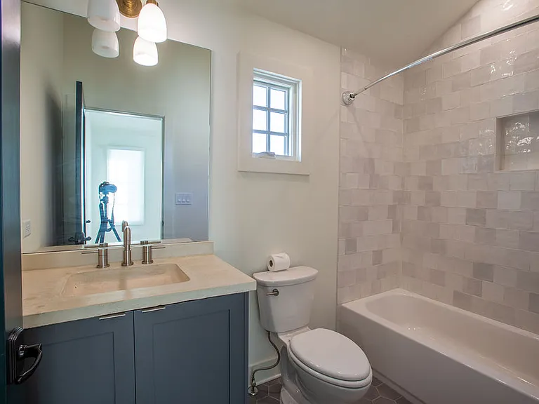 130 2nd St — Photo 23