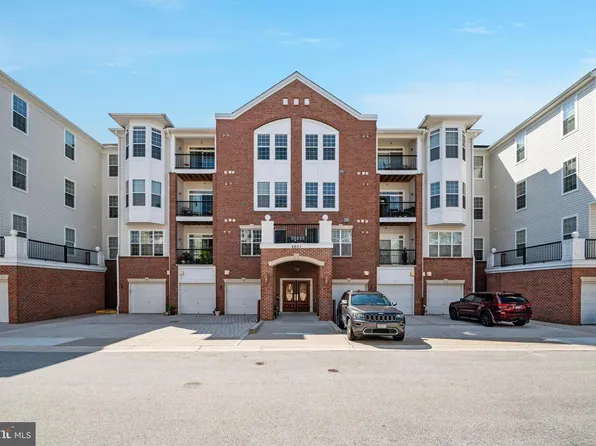 8801 Bosley Rd Unit 205, Ellicott City, MD 21043