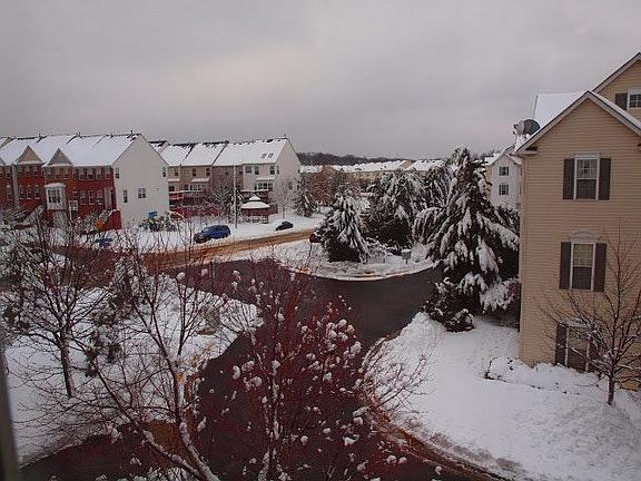 4th image of 2541 Logan Wood Dr