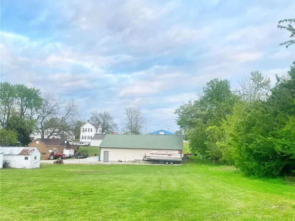 3616 Schutzen St, Wentzville, MO 63385