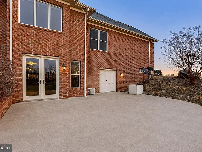 4410 Tuscarora Rd — Photo 52