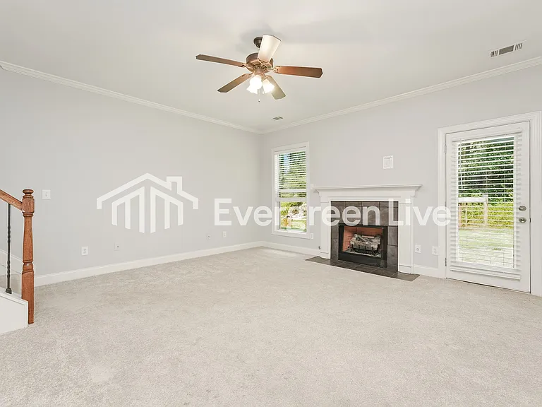3517 Stoneleigh Walk — Photo 6
