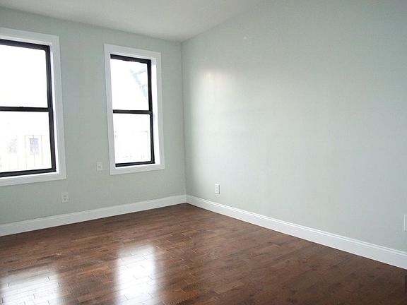 4th image of 109 Post Ave APT 4C