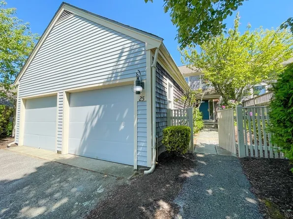 25 Wildflower Ln Unit 25, Yarmouth Pt, MA 02675