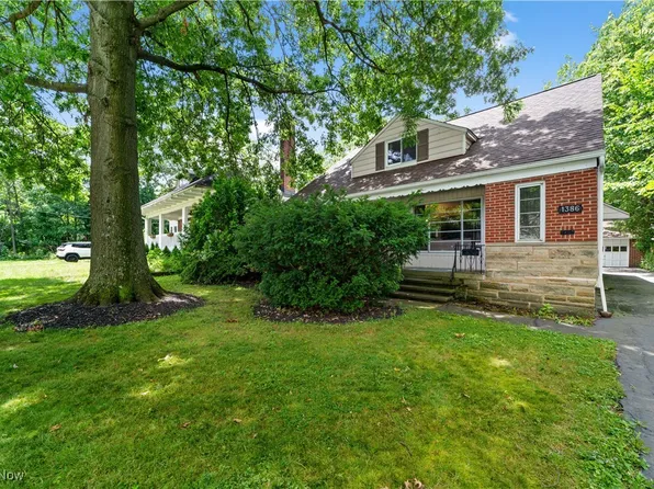 1386 Argonne Rd, South Euclid, OH 44121