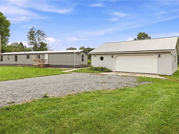3rd image of 138 Boyers Rd