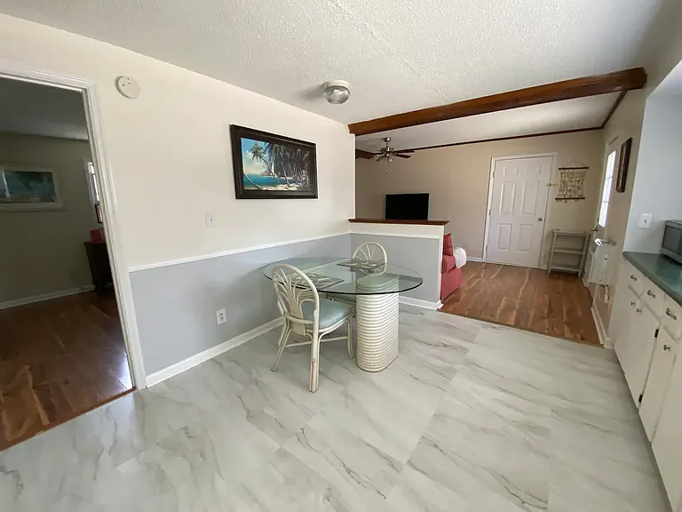 656 Macklen Ave #1 — Photo 5
