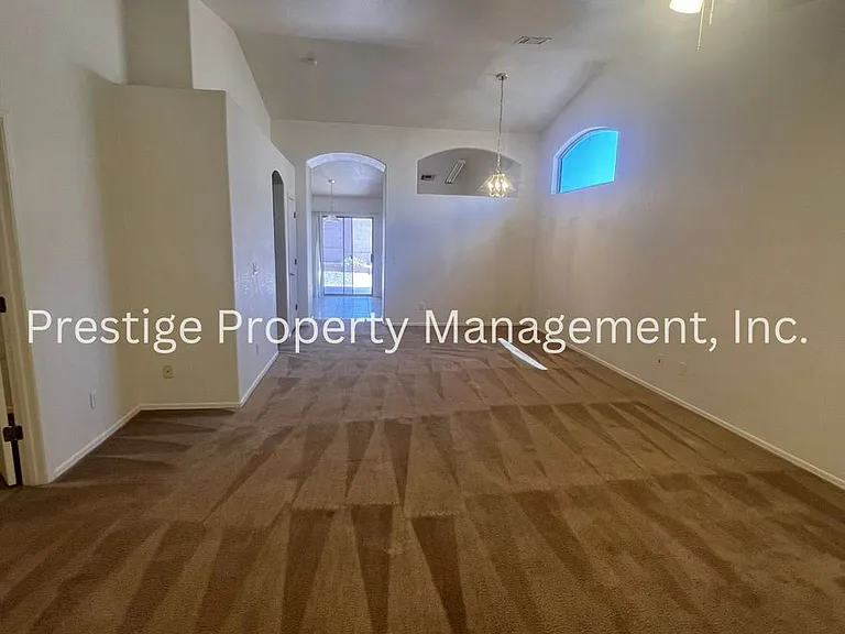 10118 E Placita Del Timbre — Photo 2