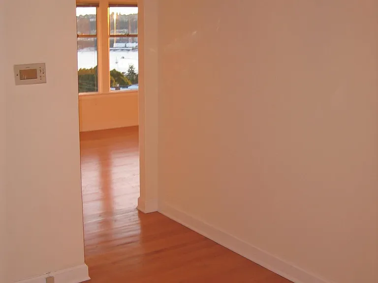 2815 Boylston Ave E #302 — Photo 7