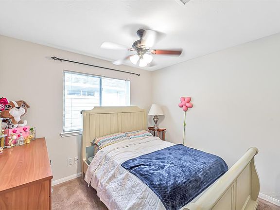 3rd image of 19338 Grand Colony Ct