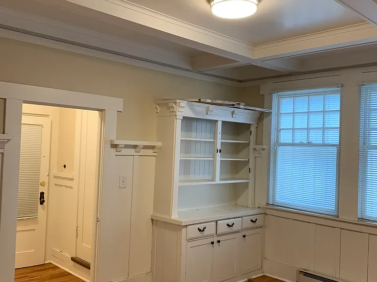 1385 Sacramento St #1 — Photo 4