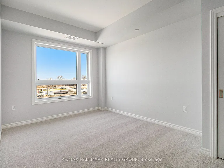 1350 Hemlock Rd #311 — Photo 14