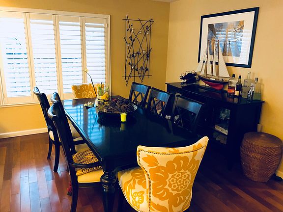 Formal Dinning Room