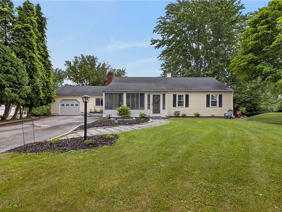 1st image of 181 Slosson Ln