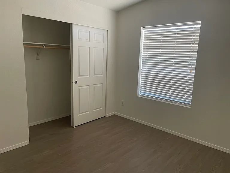 5600 N Dakota St #33 — Photo 6