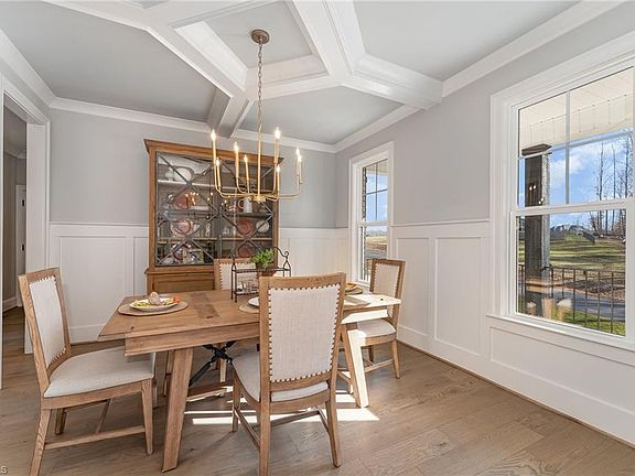 4th image of 8104 Lulworth Dr