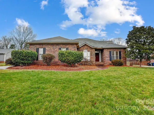 4479 Turnberry Ct SW, Concord, NC 28027