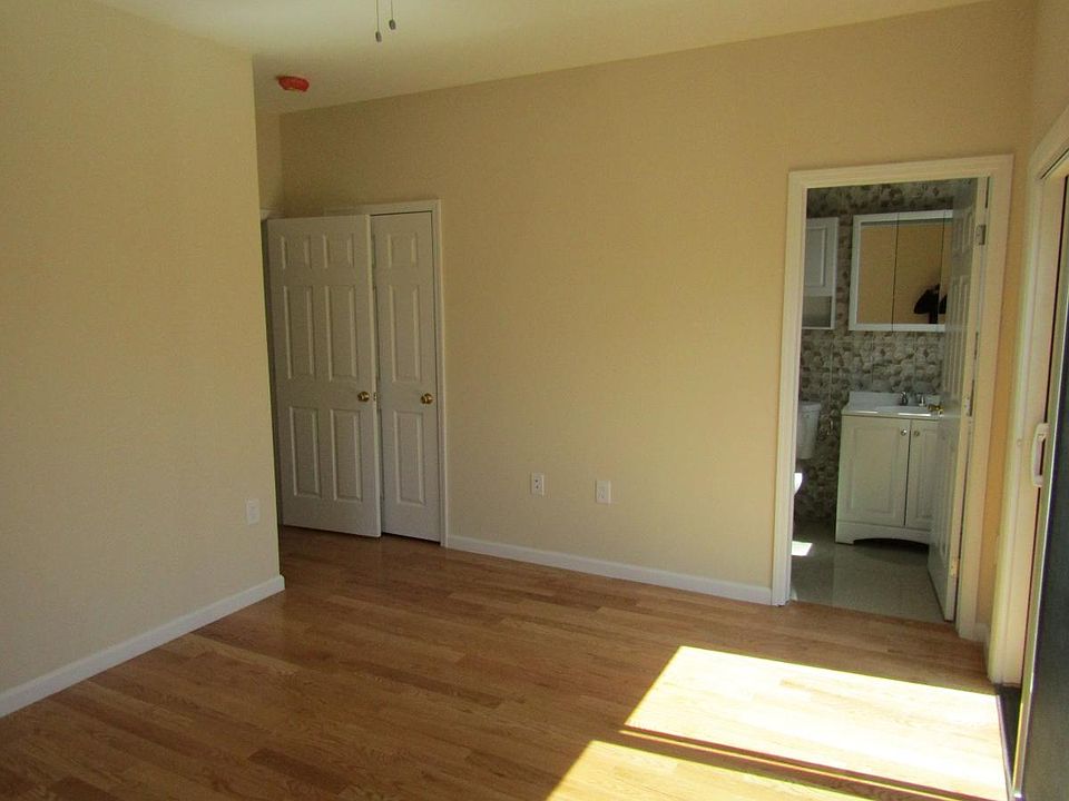 Master BR with Master Bath/Closet