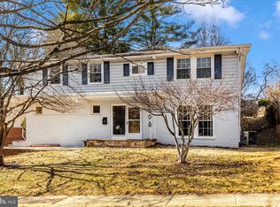 11412 Fairoak Dr, Silver Spring, MD 20902