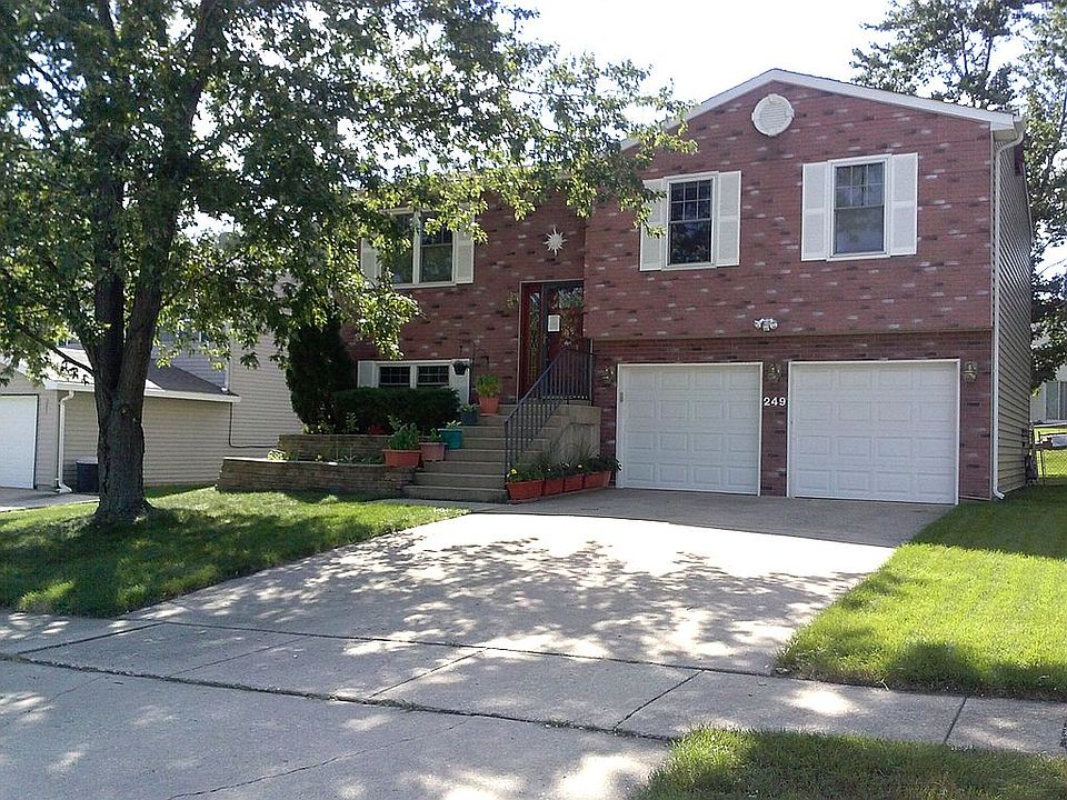Great curb appeal