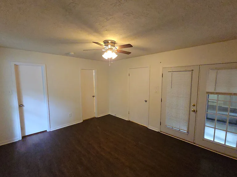 629 W Ridge Dr — Photo 14