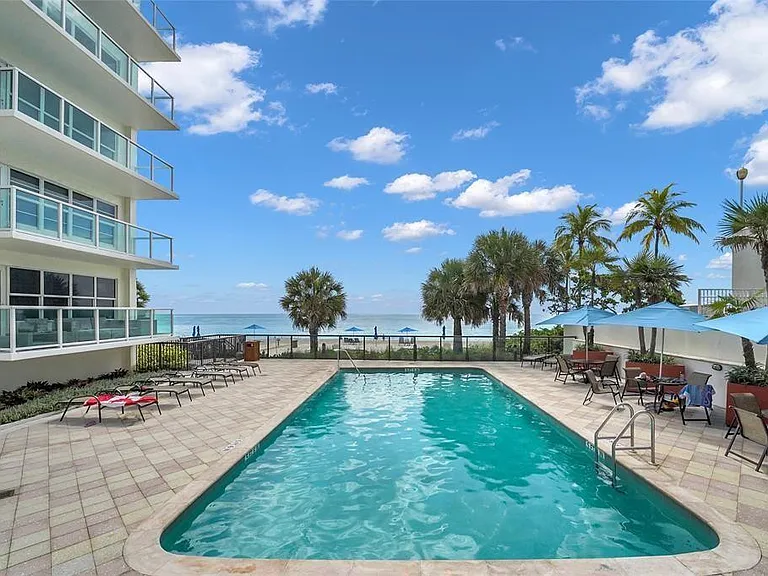 3550 Galt Ocean Dr #2003 — Photo 24