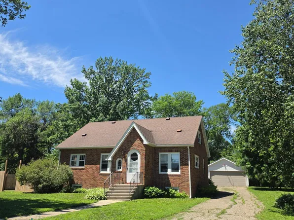 116 S 6th St, Kiester, MN 56051