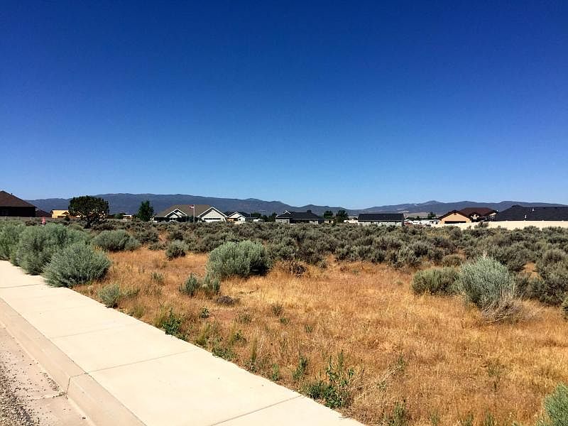 1st image of 1220 S Laurie Ln