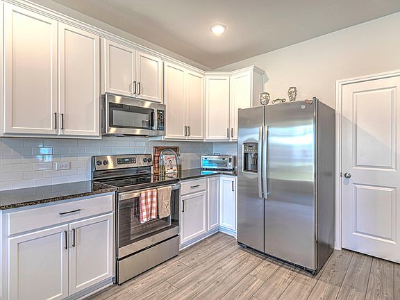 4th image of 9809 Kensley Rose Dr
