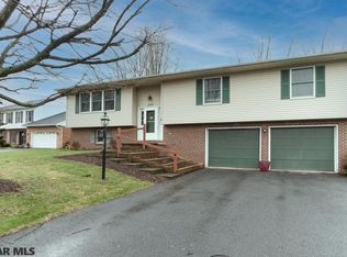 2313 Abington Cir, State College, PA