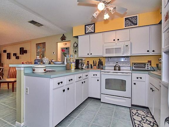 5th image of 10027 Gannon Ln