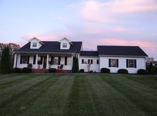 1050 Hayes Rd, Lawrenceburg, TN 38464