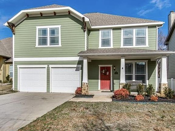 3rd image of 10113 Cherry Hill Ln