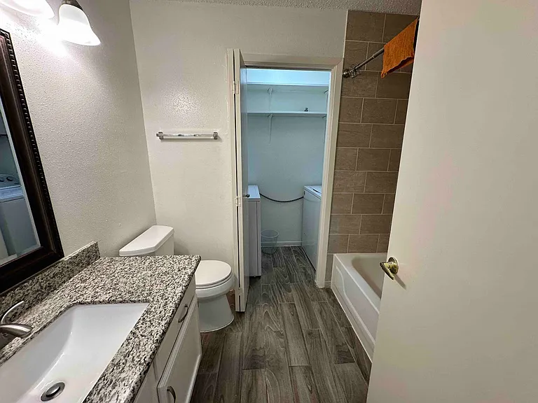 21418 Park Bishop Dr — Photo 15