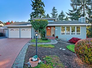 8216 211th Pl SW, Edmonds, WA 98026