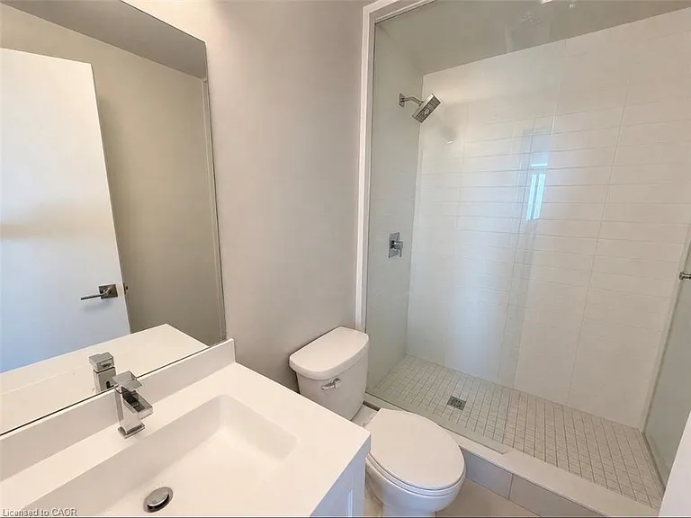 2081 Fairview St #1606 — Photo 8