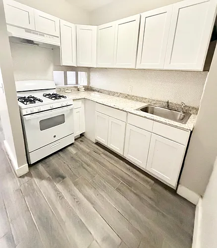 536 Winthrop Ave #1R Photo 1
