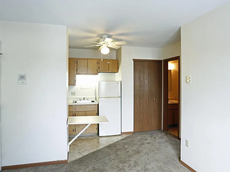 Walbridge Apartments — Photo 6