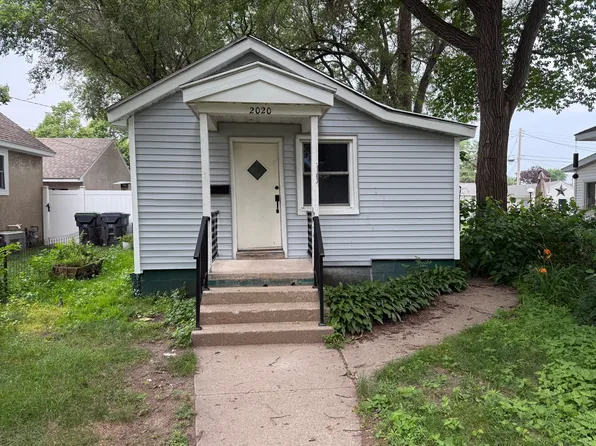 2020 20th St S, La Crosse, WI 54601