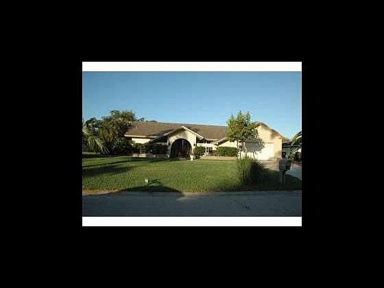 1st image of 5641 Montilla Dr