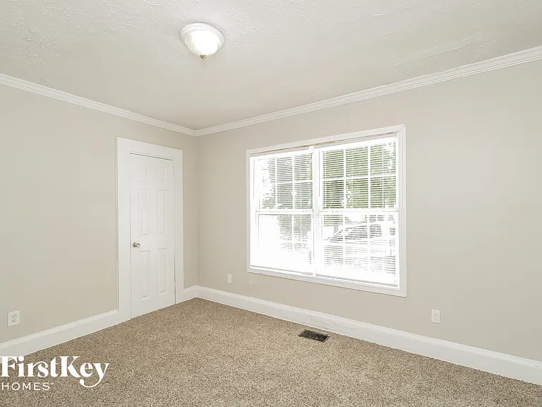 1750 Avon Ave SW — Photo 12