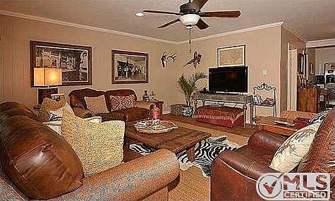 5th image of 6433 Drury Ln