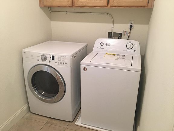 4th image of 2712 Clarion Ct