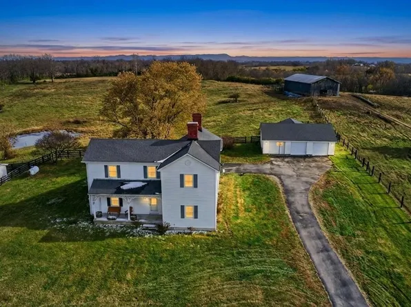 1503 Schollsville Rd, Winchester, KY 40391