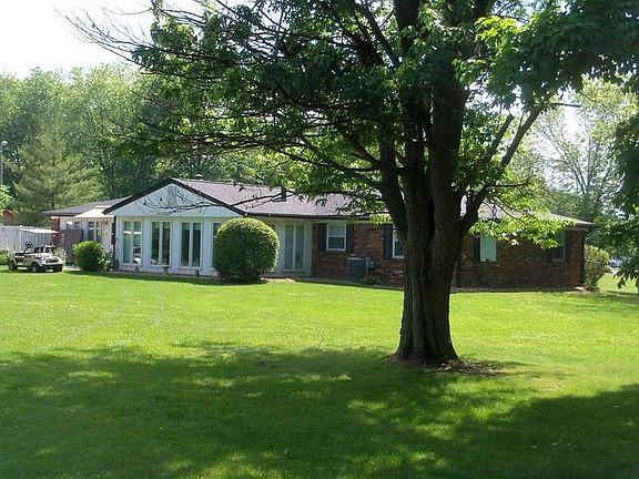 3rd image of 7717 S County Road 825 E