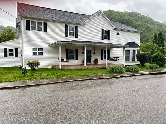 2nd image of 255 W Graham St
