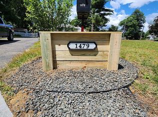 1479 Page Blvd, Springfield, MA 01104